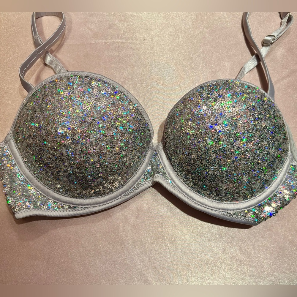 H&M Super Push-Up Sequined Bra